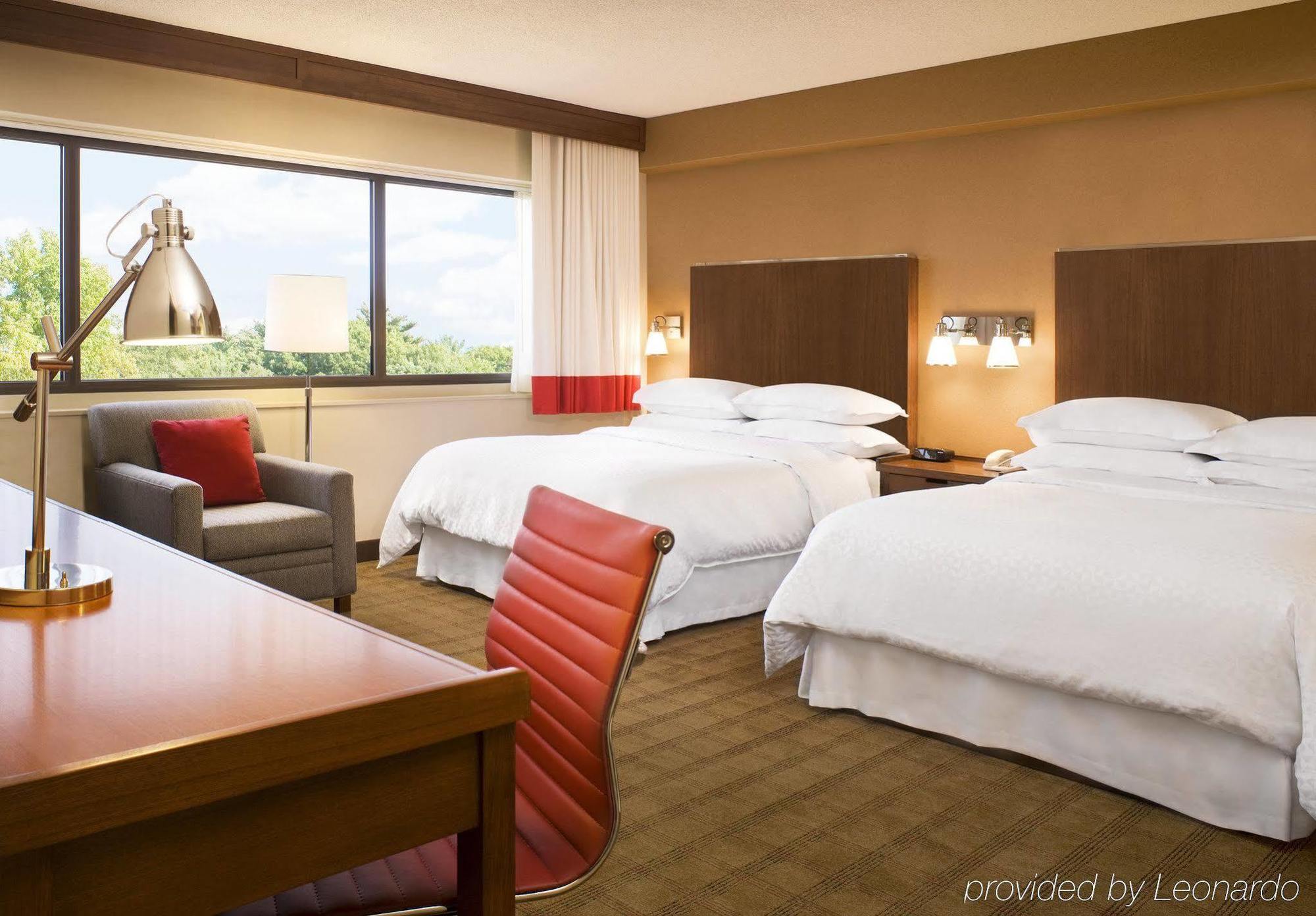 Doubletree By Hilton Manhattan, Ks Zewnętrze zdjęcie